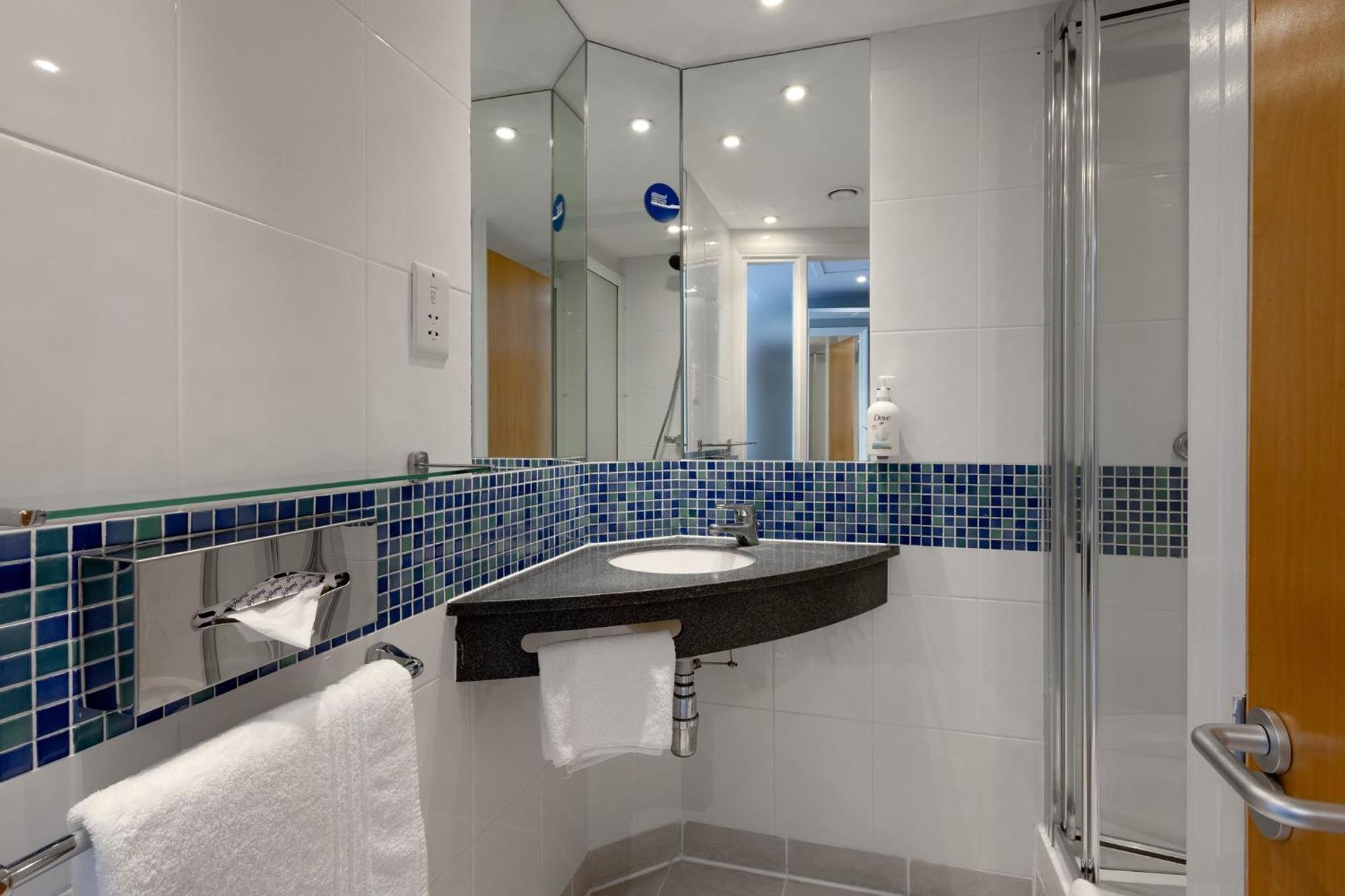 Holiday Inn Express Norwich By Ihg Eksteriør bilde