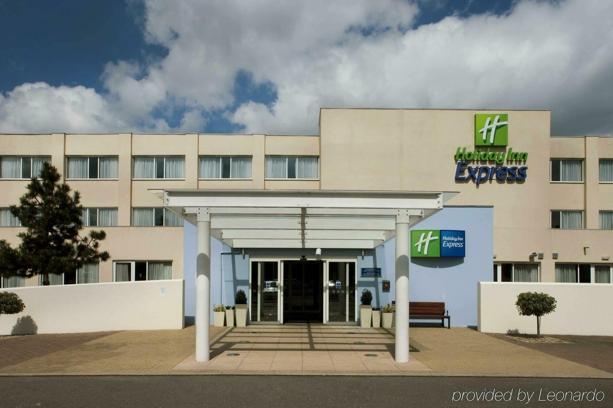 Holiday Inn Express Norwich By Ihg Eksteriør bilde